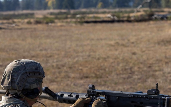 16th Combat Aviation Brigade conduct .50-caliber machine gun training