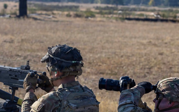 16th Combat Aviation Brigade conduct .50-caliber machine gun training