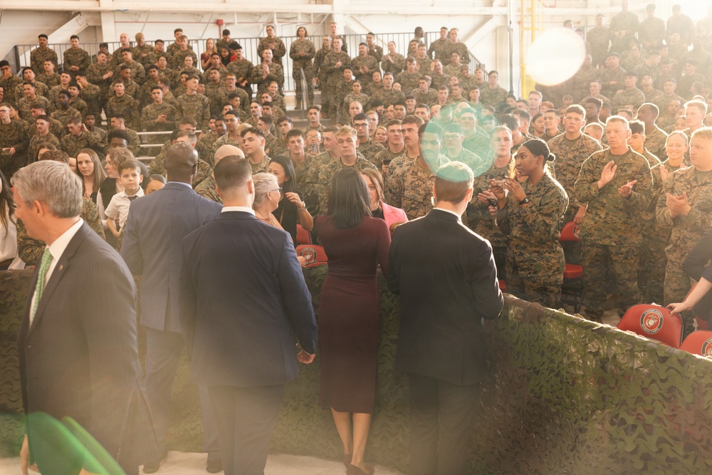First and Second Ladies of the United States Visit MCB Camp Lejeune, MCAS New River