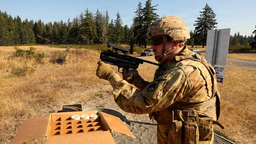 16th Combat Aviation Brigade conduct M320 grenade launcher training