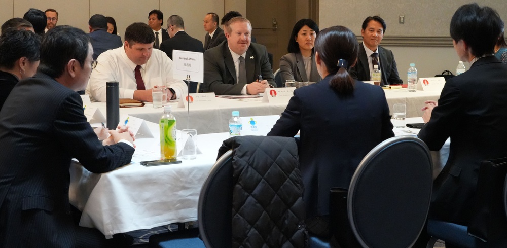 U.S. and Japan Engineers Forge Stronger Defense Ties