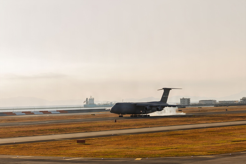 Connecting the globe: A C5M Super Galaxy lands at MCAS Iwakuni