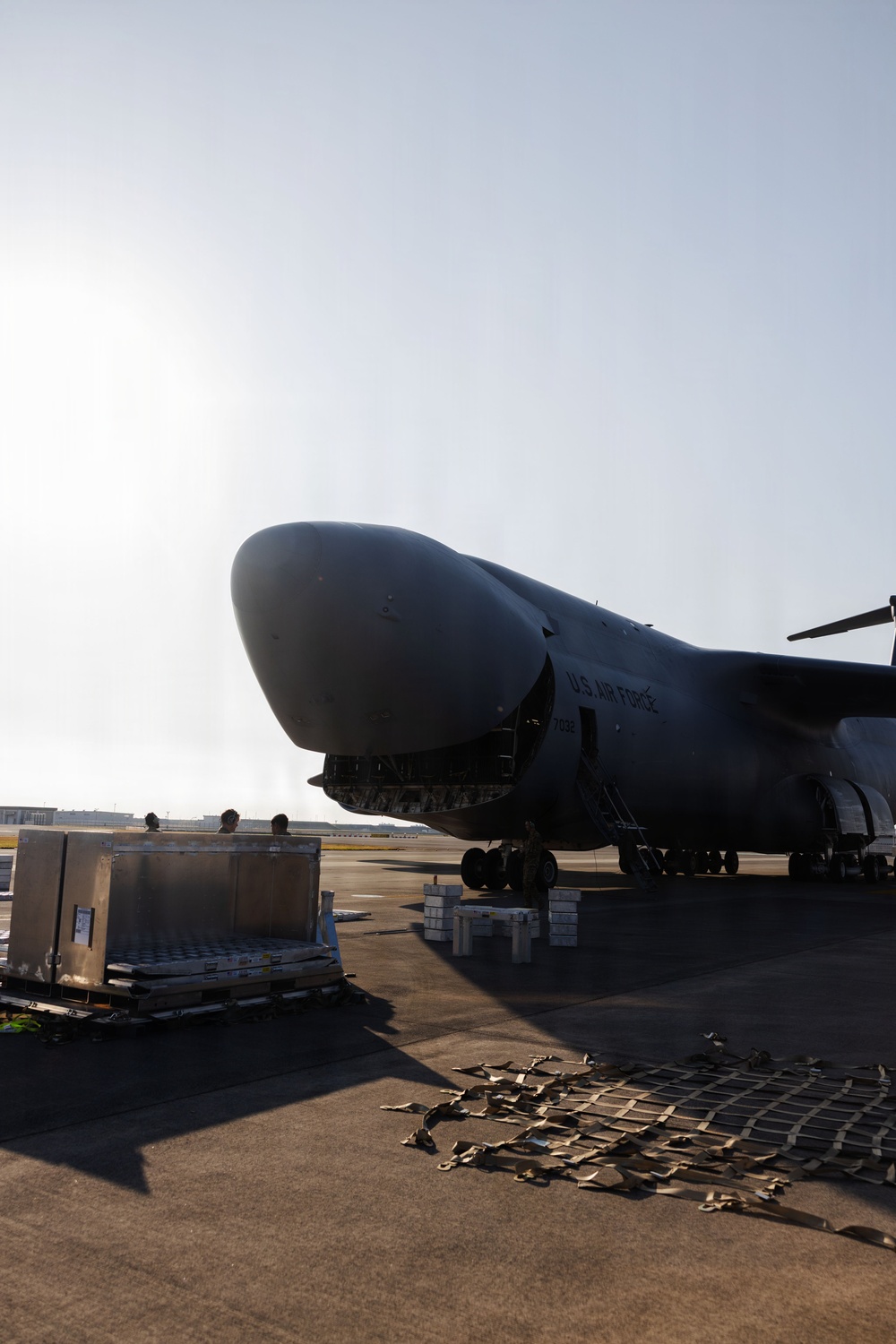 Connecting the globe: A C5M Super Galaxy lands at MCAS Iwakuni