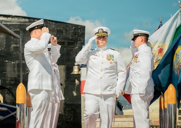 USS Columbia holds Change of Command Ceremony