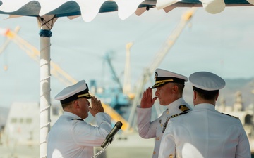 USS Columbia holds Change of Command Ceremony