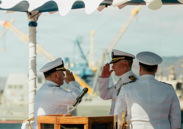 USS Columbia holds Change of Command Ceremony