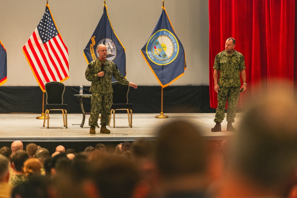 CNO, MCPON visit Guam