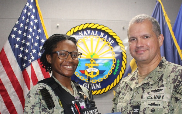 NBG Sailors Receive Awards