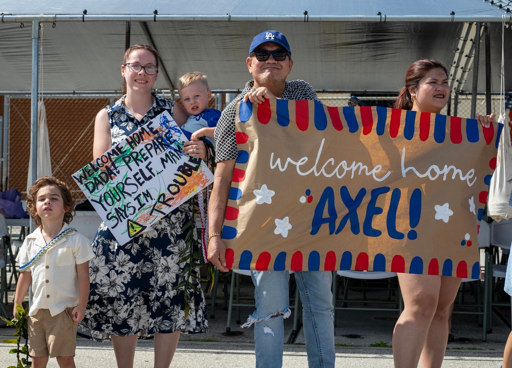 USS Asheville (SSN 758) returns to homeport