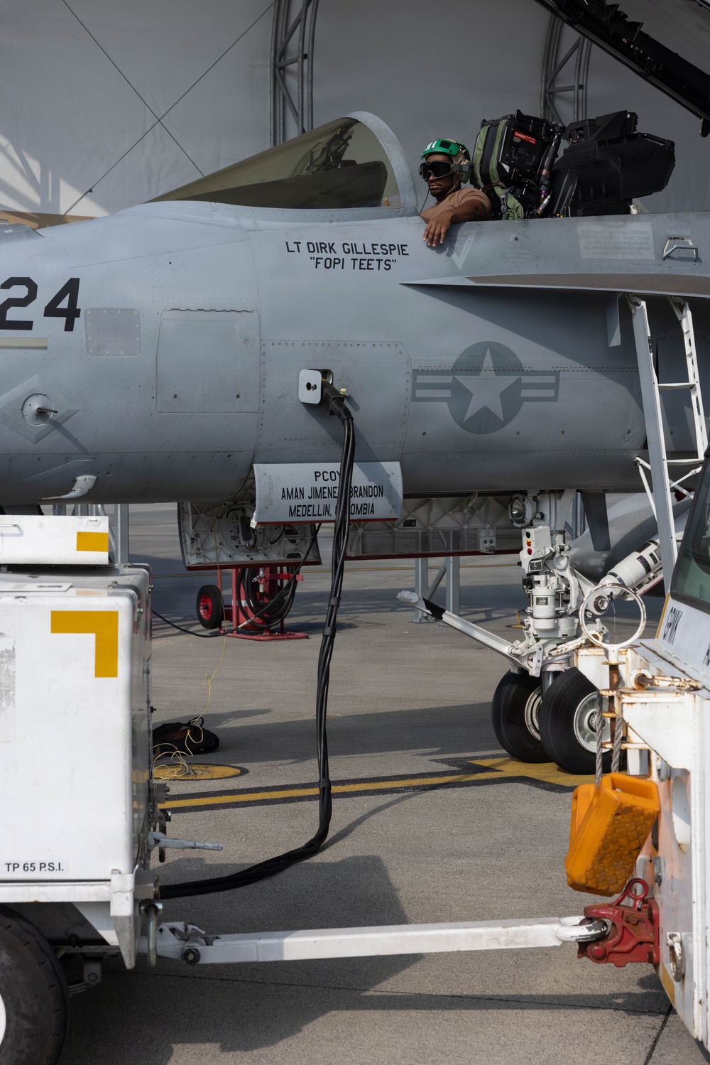 EA-18G Growlers Refuel at MCAS Iwakuni