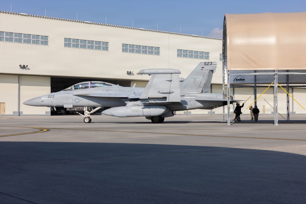 EA-18G Growlers Refuel at MCAS Iwakuni