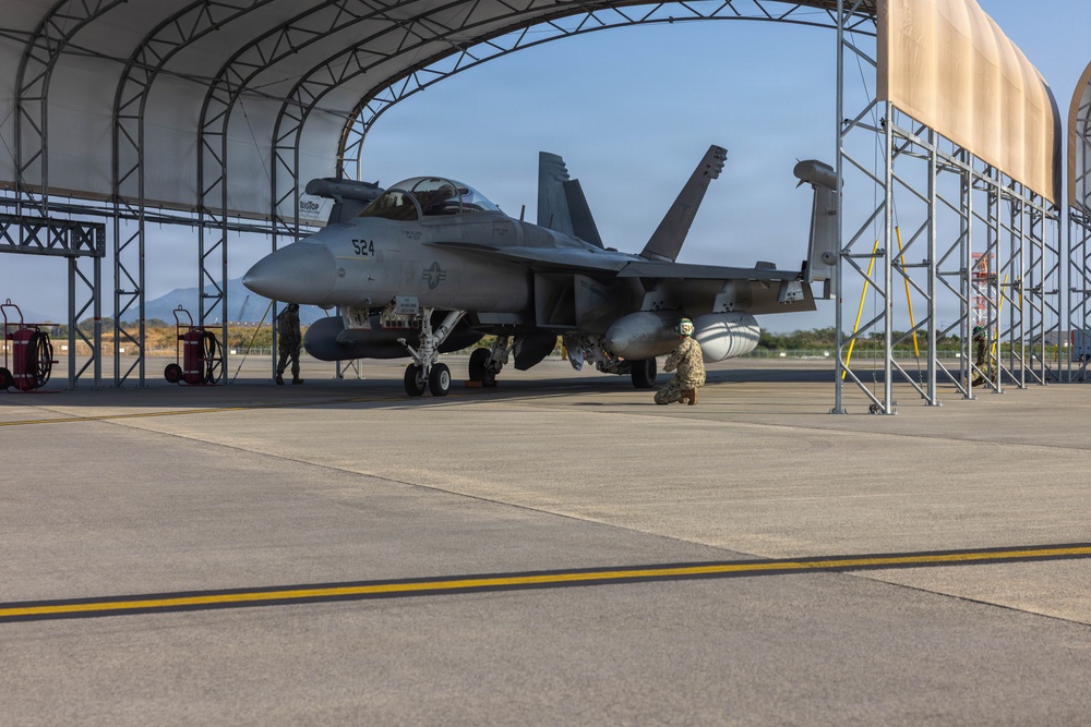 EA-18G Growlers Refuel at MCAS Iwakuni