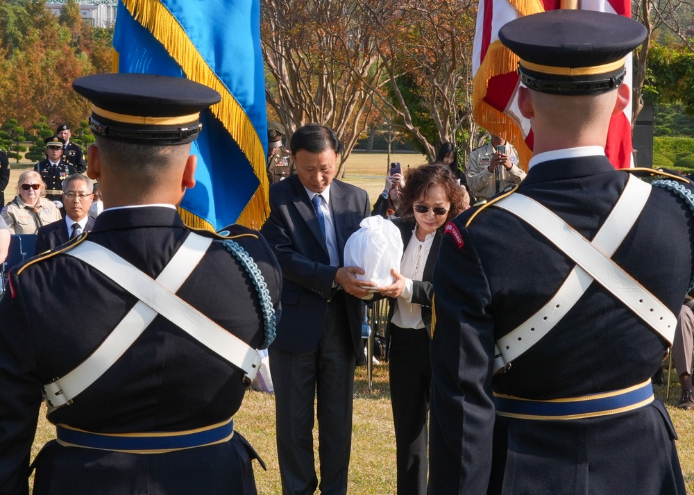 Internment Ceremony Held at UN Memorial Cemetery For Veteran of the Korean War