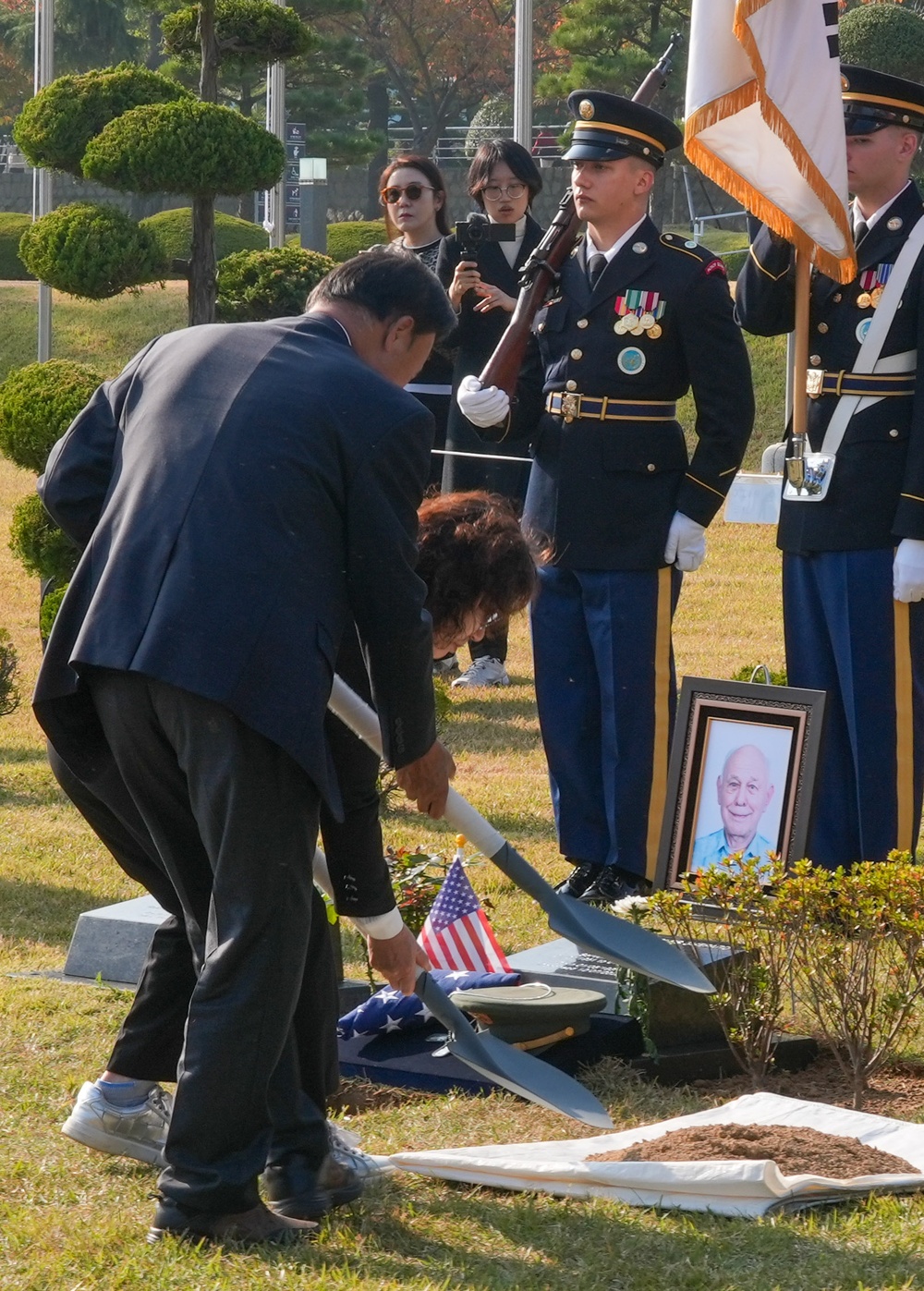 Internment Ceremony Held at UN Memorial Cemetery For Veteran of the Korean War