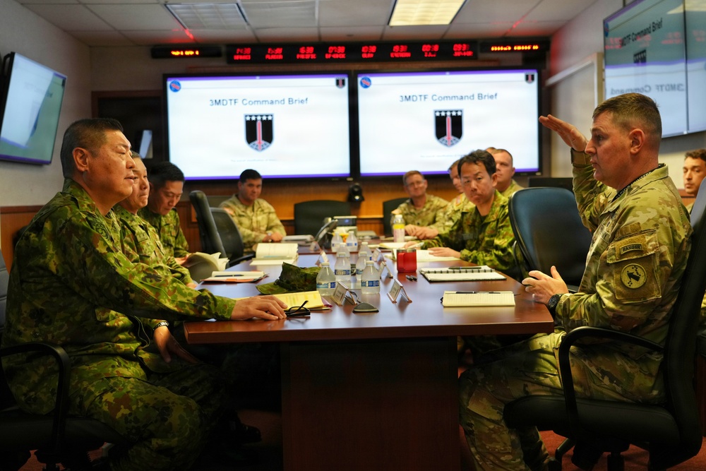 3MDTF hosts JGSDF leadership at Fort Shafter