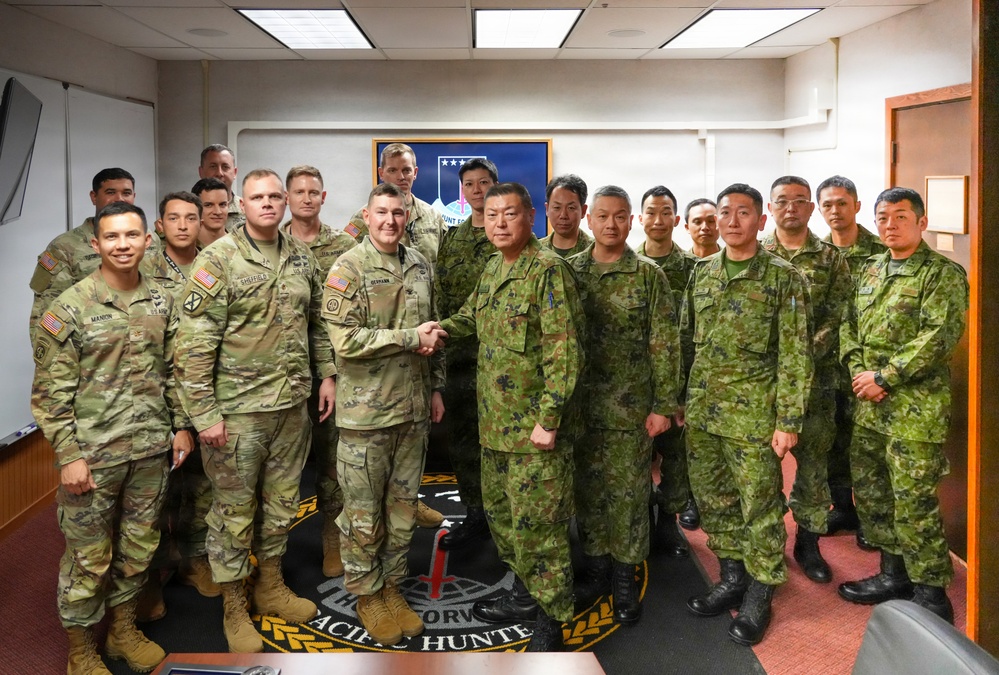 3MDTF hosts JGSDF leadership at Fort Shafter