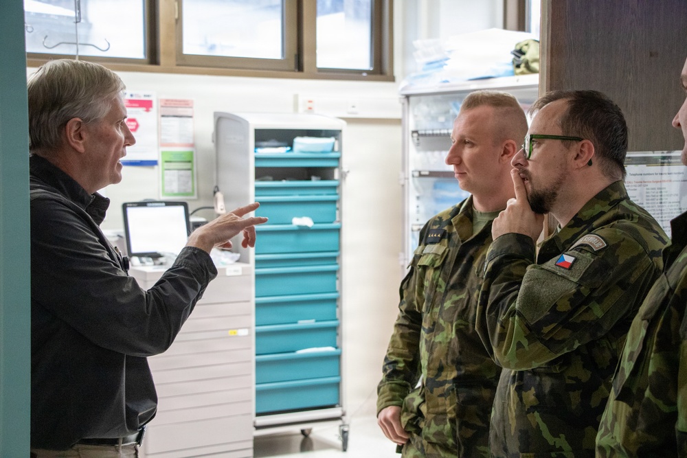 Czech Republic Delegation Visits LRMC