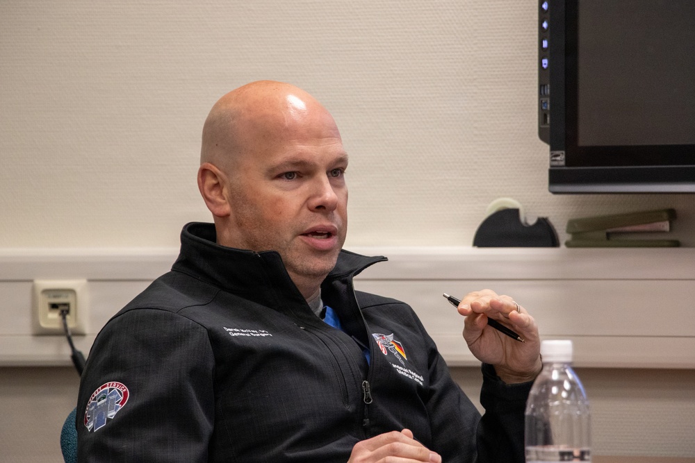 Czech Republic Delegation Visits LRMC