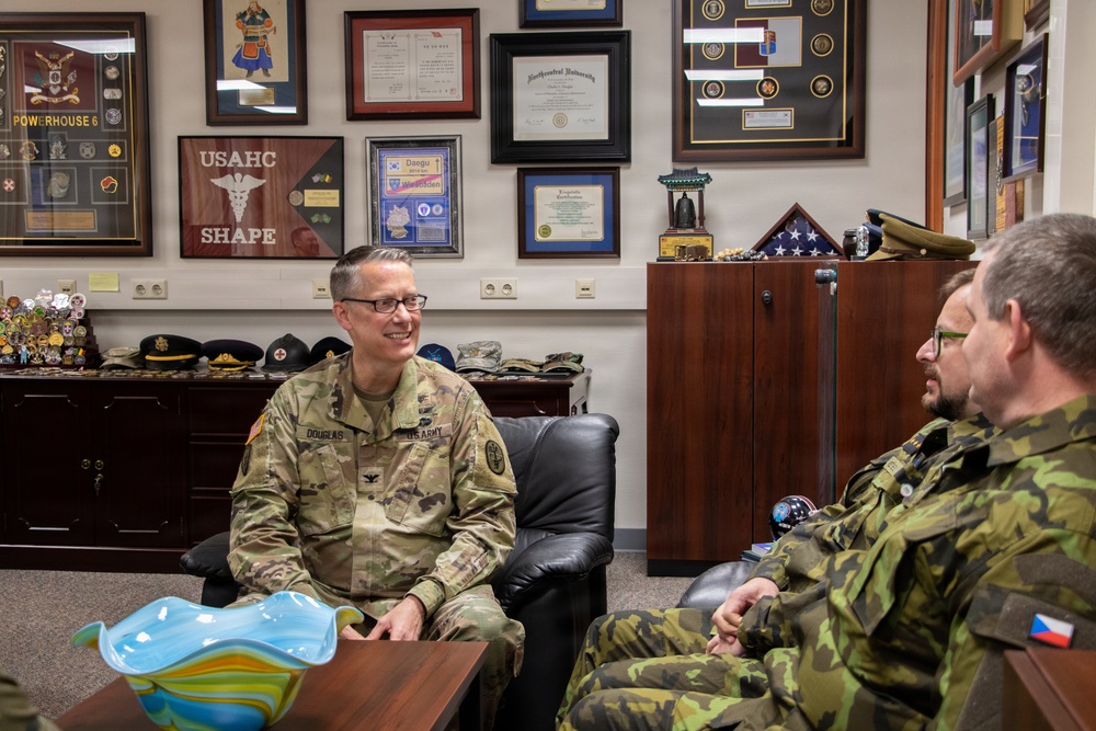 Czech Republic Delegation Visits LRMC