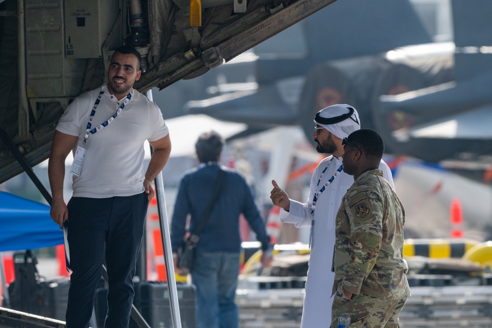 Airmen, Soldiers highlight US aircraft during Dubai Airshow 2025