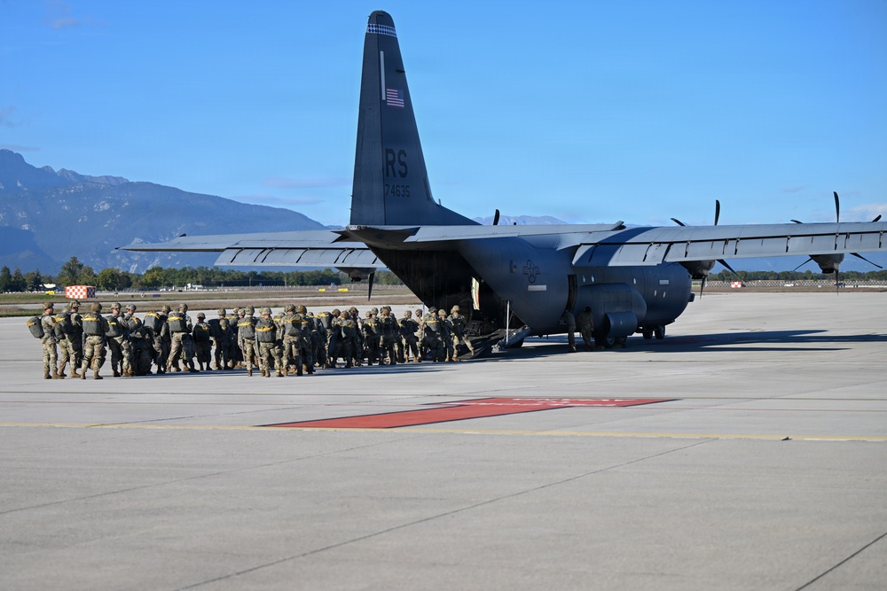 173rd sky soldiers routine jump training