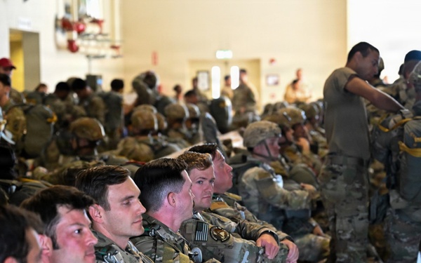 173rd sky soldiers routine jump training