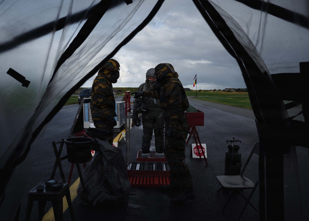 Mission Partners decon in CBRN exercise TT25