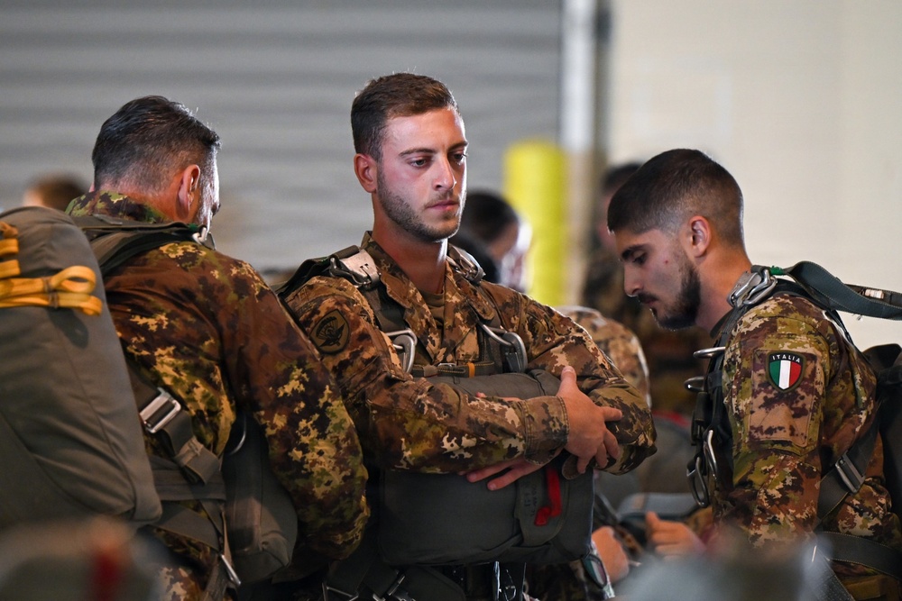 173rd sky soldiers routine jump training