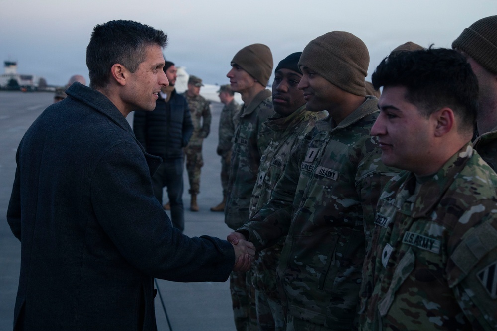 ASW Zimmerman and USAREUR-AF visits 3rd CAB, 3rd ID
