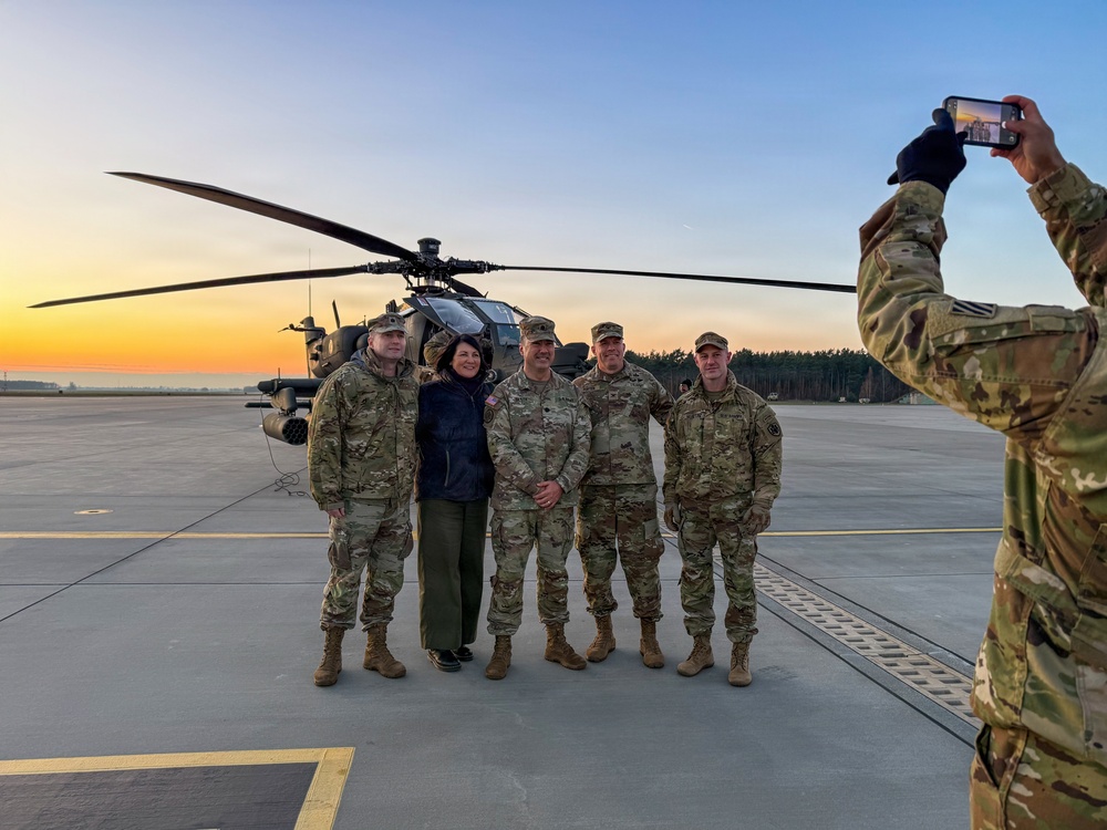ASW Zimmerman and USAREUR-AF visits 3rd CAB, 3rd ID