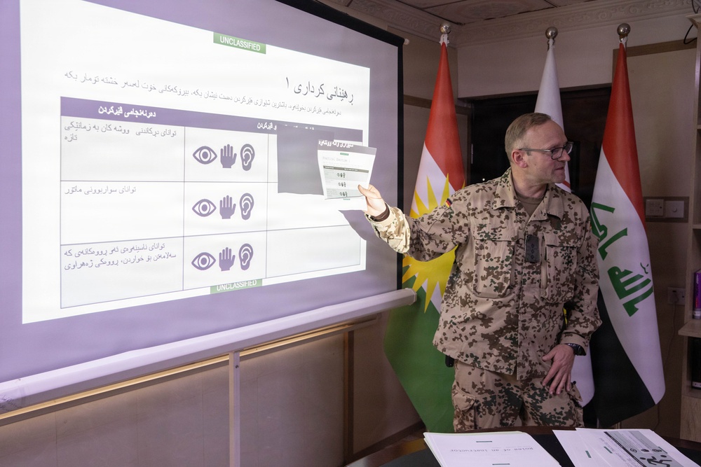 Coalition Forces Conduct an Information Operations Train-the-Trainer Course with the Peshmerga