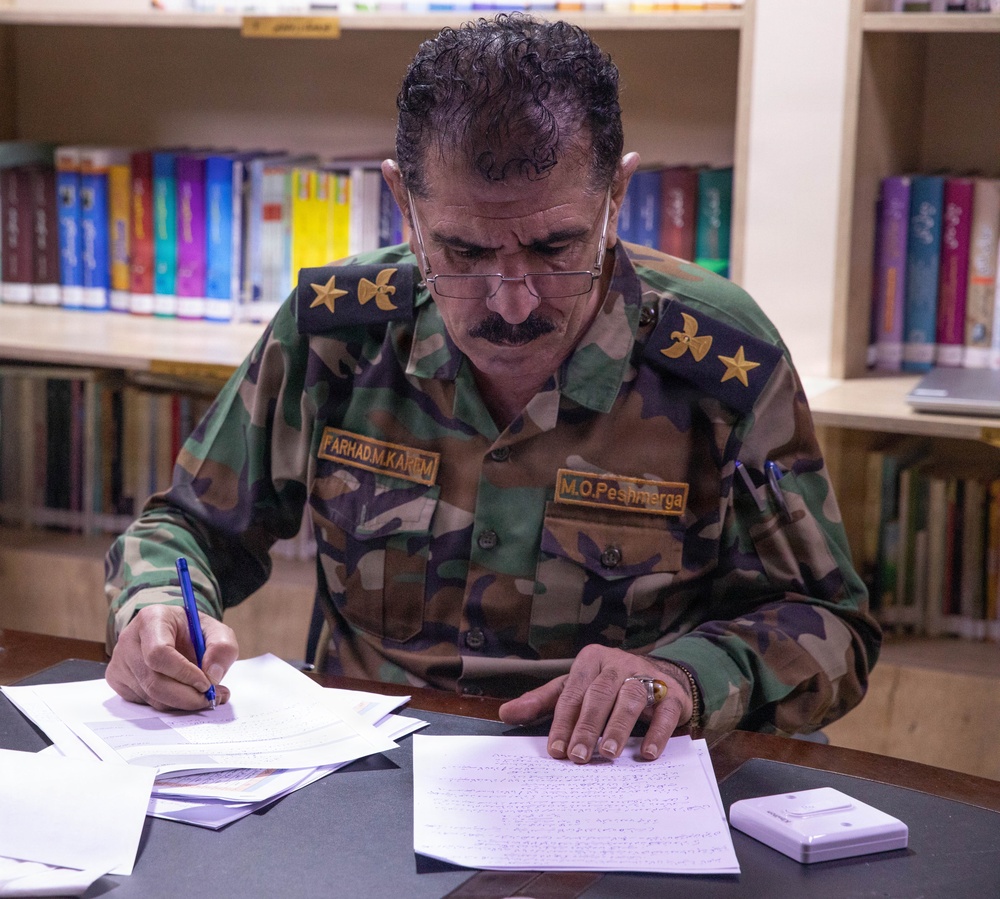 Coalition Forces Conduct an Information Operations Train-the-Trainer Course with the Peshmerga