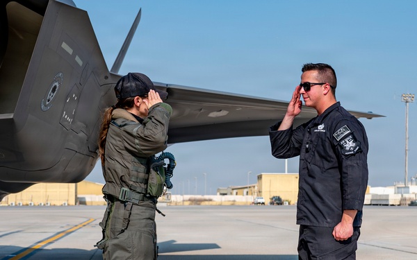 F-35A Demonstration Team performs at Dubai