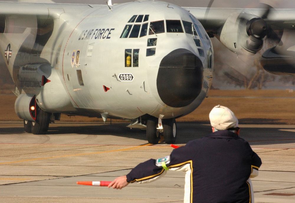 Last WC-130H Departs Keesler