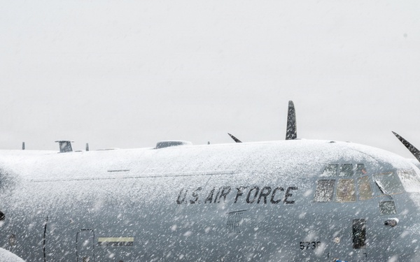 Winter season kicks off at the Global Gateway