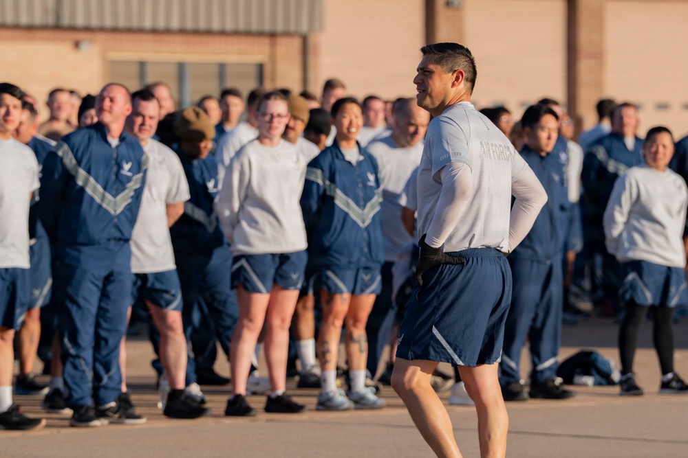 The Steadfast Line hosts wing formation run