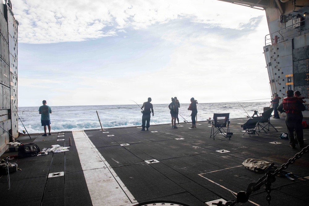 Fish Call aboard USS Fort Lauderdale