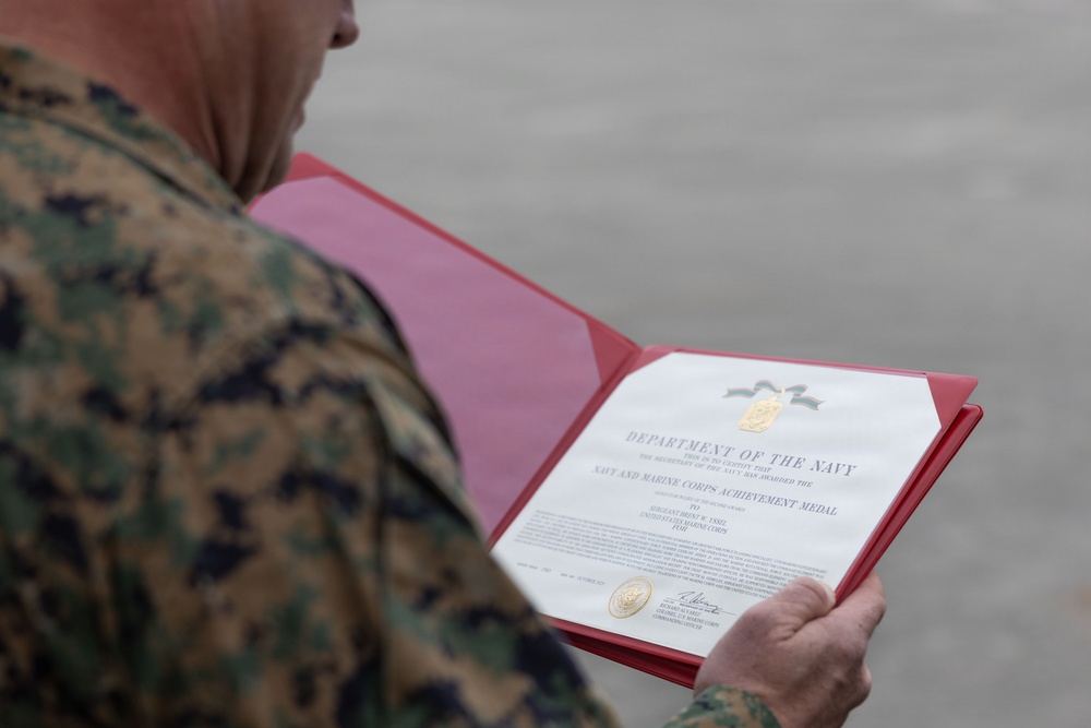 13th MEU holds promotion and award ceremony