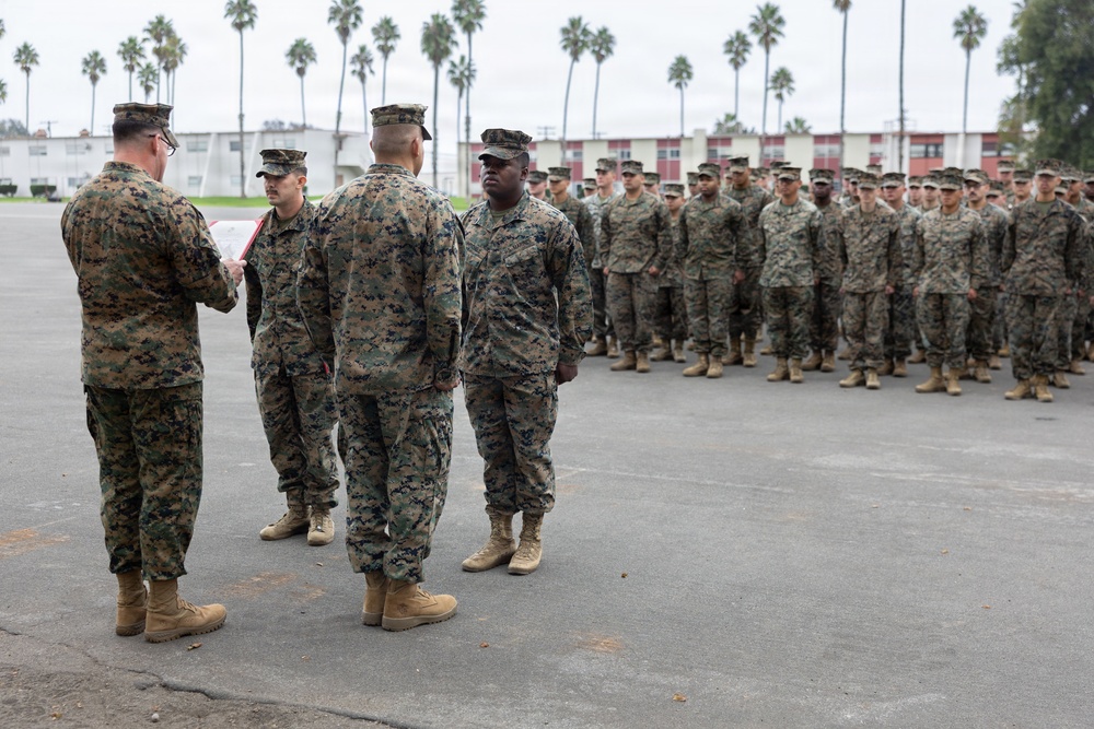 13th MEU holds promotion and award ceremony