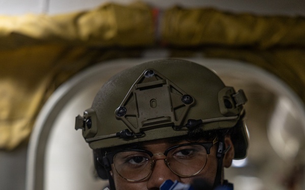 USS Mahan Conducts VBSS Training