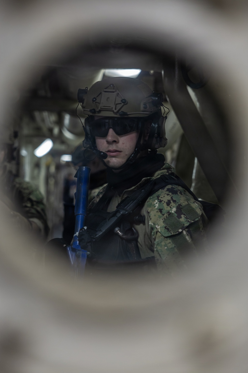 USS Mahan Conducts VBSS Training