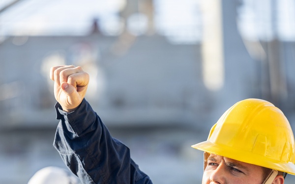 USS Mahan Conducts a Replenishment-at-Sea with USNS Supply