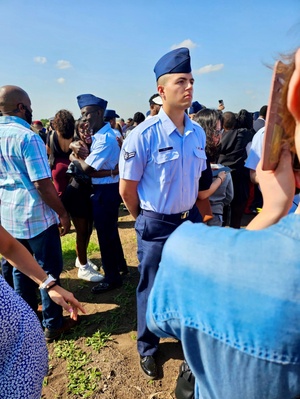 Mako Minute - Ep. 3 - New Command Chief & Farewell to Col Simmons