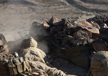 U.S. Marines with 3rd Bn., 7th Marines and 1st CEB conduct company attacks during Range 400