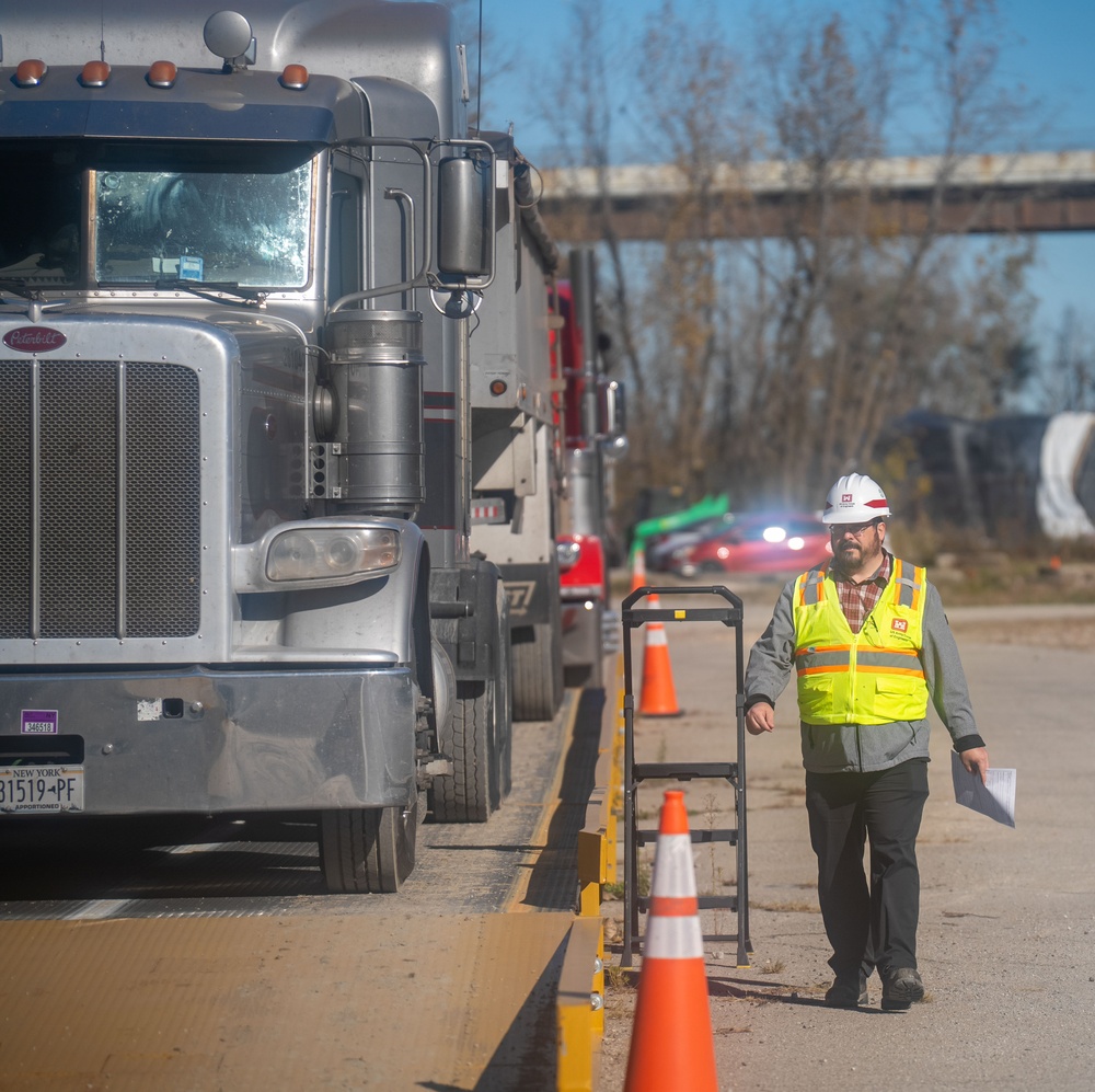 Harshaw FUSRAP Site Shipments On the Move