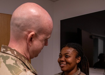 Combat camera Soldiers recognized for their service in Italy