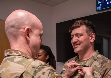 Combat camera Soldiers recognized for their service in Italy