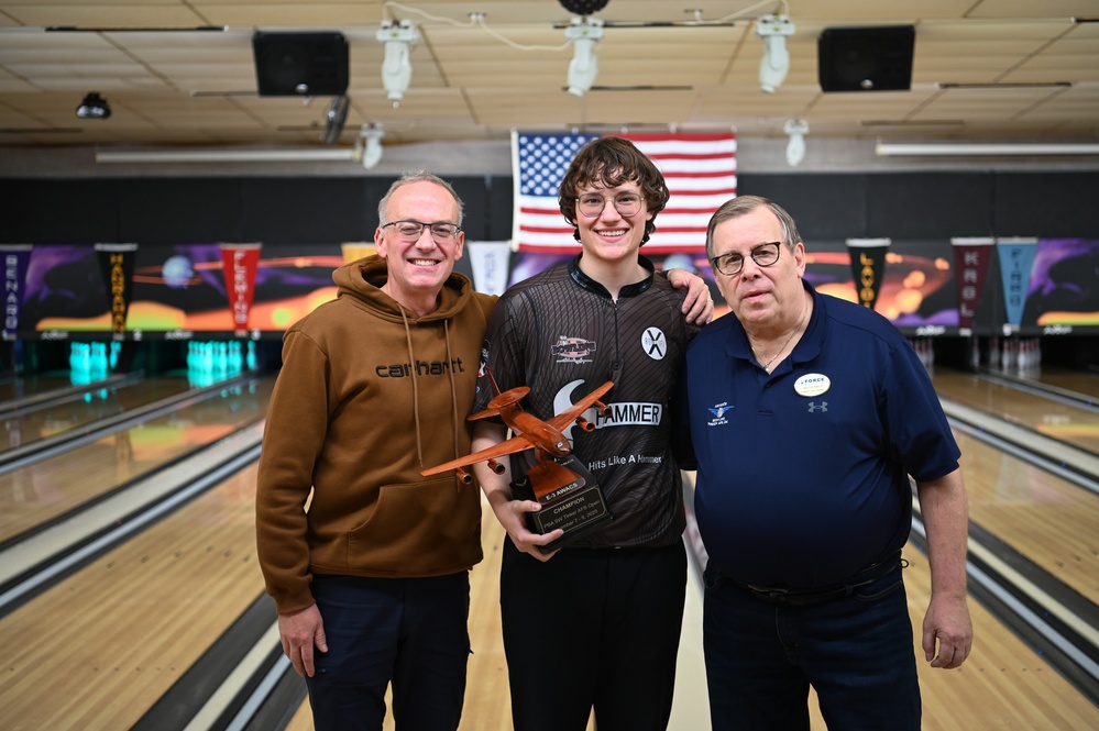 Tinker Hosts Professional Bowling Tournament