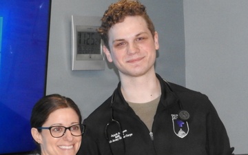 Walter Reed recognizes extraordinary nurse with DAISY Award