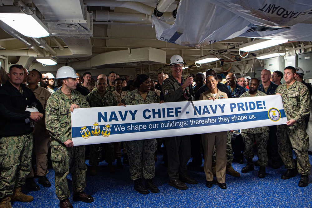 Stennis Opens Chiefs Mess
